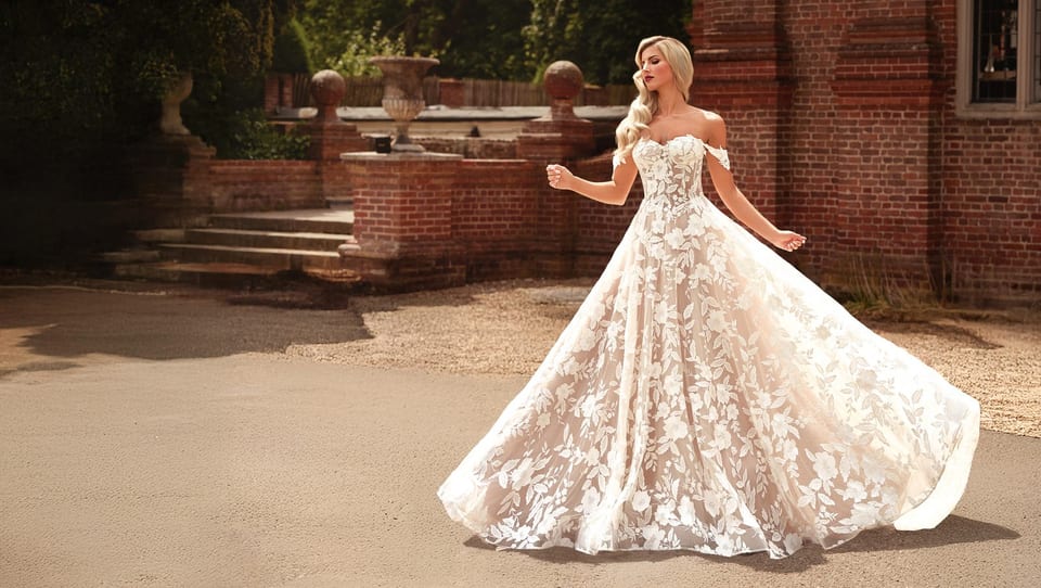 Find a Phoenix Gowns Store - Danielle Couture style DC001B